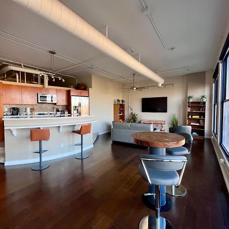 Luxury Industrial Loft On Mill Daire Tempe Dış mekan fotoğraf